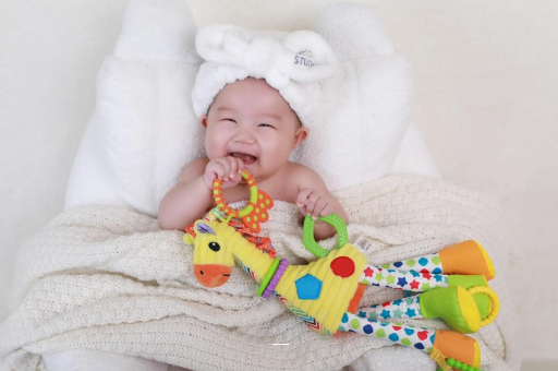 阿坝宝宝先拉肚子后发烧 阿坝宝宝先拉肚子后发烧